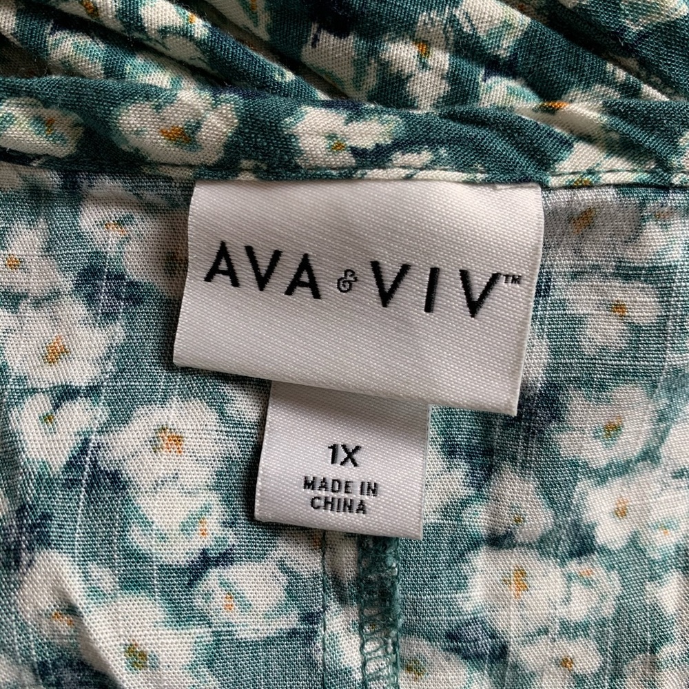 AVA  ¥  VIV . - Picture 11 of 12